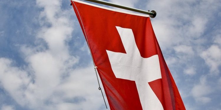 Zvicra “hap dyert”, 85 mijë vende pune për të huajt me paga deri në 6.500 euro