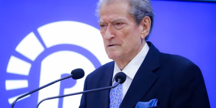 Berisha reagon ndaj Marta Kos: Deklarata e saj për zgjedhjet e frymëzuar nga propaganda e paguar e Ramës