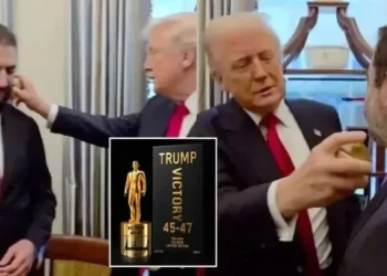 Trump spërkat me parfum homologun sirian: “Sa gra ke, me ju kurrë si dihet!”