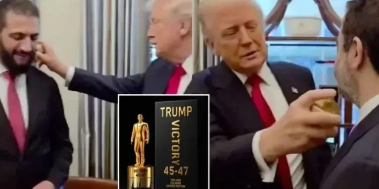 Trump spërkat me parfum homologun sirian: “Sa gra ke, me ju kurrë si dihet!”