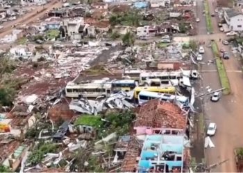 Tornadoja shkatërron qytetin brazilian, 6 viktima dhe mbi 400 të plagosur