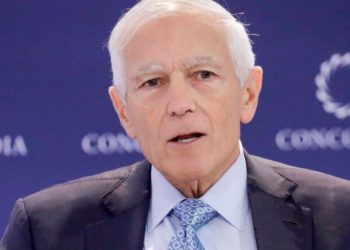Caktohet data, kur do të dëshmojë në Hagë ish-komandanti i NATO-s Wesley Clark