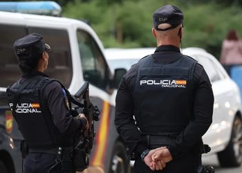 Në kërkim për lidhje me organizatë kriminale, policia spanjolle arreston dy persona