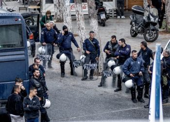 Dy të vdekur dhe disa të plagosur nga të shtënat me armë në ishullin grek të Kretës