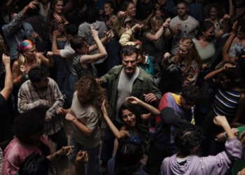 Reklama e John Lewis nis numërimin mbrapsht të Krishtlindjeve me melodinë e klasikut të klubeve të viteve ’90