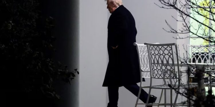 Trump blen të paktën 82 milionë dollarë në obligacione që nga fundi i gushtit, tregojnë zbulimet