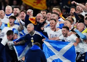 Skocia kualifikohet për Kupën e Botës për meshkuj për herë të parë pas 28 vitesh pas një fitoreje epike me Danimarkën (video )