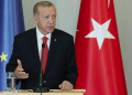 Erdogan: Turqia, e gatshme të diskutojë me Rusinë për paqe të drejtë e të qëndrueshme në Ukrainë