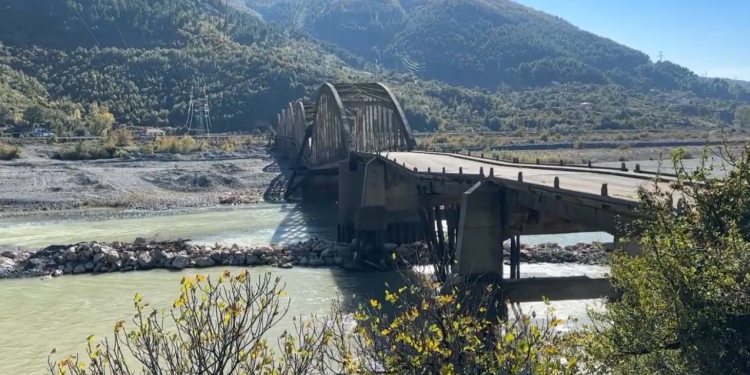 Ura e Zogut drejt rrënimit të plotë