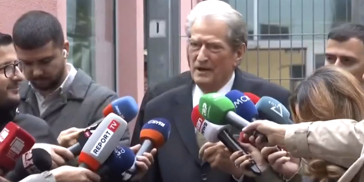 “Garda vepron me ligj, jo me urdhër”, Berisha për 21 janarin: Nuk u qëllua nga brenda kryeministrisë