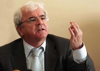 Spartak Ngjela: Është turp që Fatos Nano u varros në varre publike