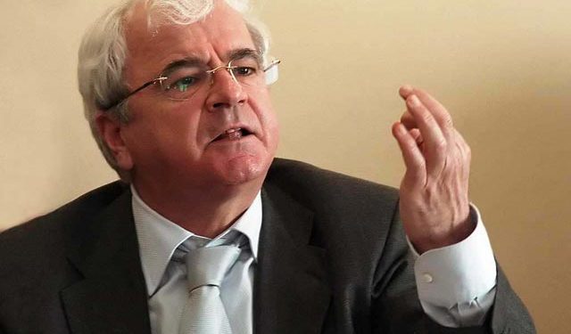 Spartak Ngjela: Është turp që Fatos Nano u varros në varre publike