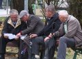 Bonusi i fundvitit për pensionistët, qeveria rishikon buxhetin. Sa pritet të marrin të moshuarit në dhjetor