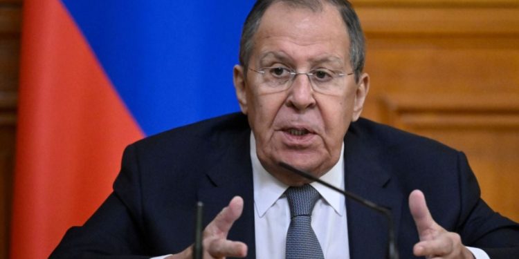 Rusia përgatitet të refuzojë planin e ri me 19 pika, kërkon zbatimin e dokumentit fillestar me 28 pika