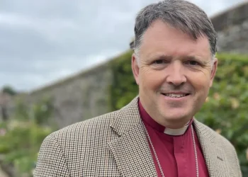 Bishop thotë se Partia Laburiste i grupon azilkërkuesit në një grup të vetëm.