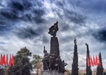 Festa e Flamurit bën bashkë liderët e shtetit. Vlora feston (video eksluzive albuk)