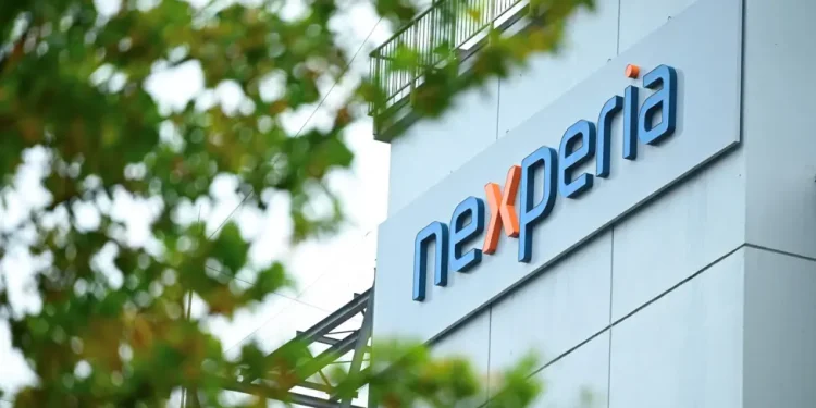 Kina lehtëson ndalimin e eksportit të çipave në Evropë pas polemikave në Holandë