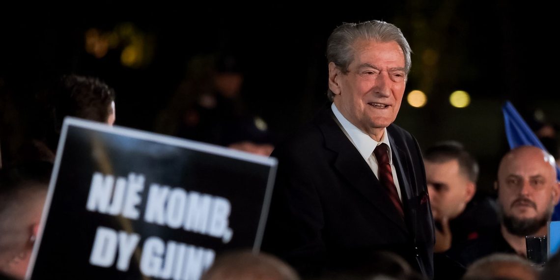 Berisha nis Foltoren 2: Ka mision të shpëtojë Shqipërinë nga regjimi i krimit