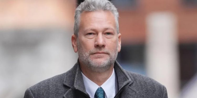 Mori ryshfet nga Rusia që t’i bënte lëvdata në fushatë, mesazhet nxjerrin “zbuluar” ish-politikanin britanik 