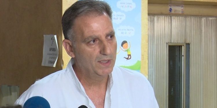 Deputeti shqiptar braktis grupin e tij parlamentar, del i pavarur