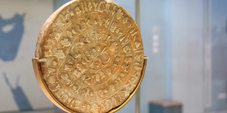 Enigma 116-vjeçare e Diskut të Faistos, misteri i lashtë që ende sfidon shkencën