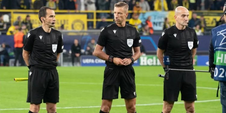 Ashtu si Shqipëri-Angli edhe në ndeshjen Kosovë-Zvicër, drejtësinë do ta vendosë një arbitër i njohur italian…