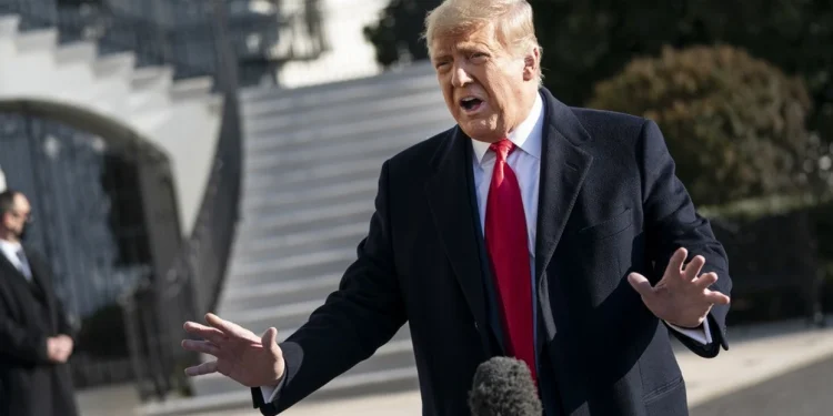 Republikanët pësojnë humbje të rëndë në zgjedhje, Trump jep dy arsye për humbjen