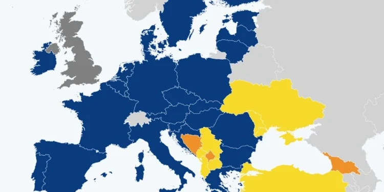 Si po i ndryshojnë politikat teknologjike vendet kandidate për BE?