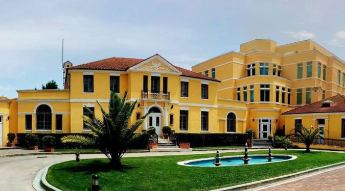 Ambasada amerikane: Aplikoni tani për viza për të ndjekur Botërorin 2026