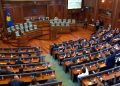 Krijimi i qeverisë së re të Kosovës rrezikon të dështojë – PDK, LDK dhe AAK nuk mbështesin Konjufcën për kryeministër