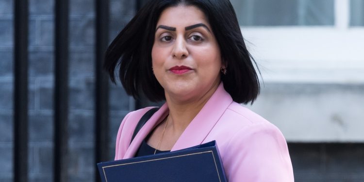 Azilkërkuesit që refuzojnë punën ose shkelin ligjin do të humbasin përfitimet në një masakër të re të madhe kufitare.