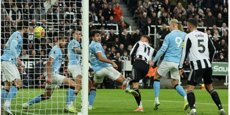 Newcastle mposht për herë të parë Manchester City në kampionat, skuadra e Guardiolës i lë vendin e dytë Chelsea