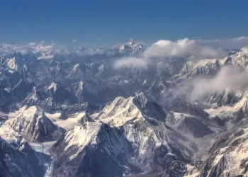 Tragjedia në Nepal, rritet numri i viktimave