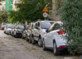 Mijëra vende të parkimit publik rrezikohen të hiqen, ja në cilin qytet do të zbatohet