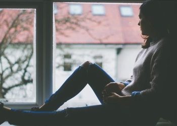 Studim: Sëmundjet e rënda mendore shkurtojnë jetën më shumë sesa pirja e duhanit ose obeziteti