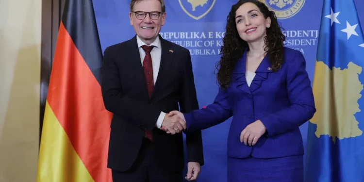 Osmani pret në takim ministrin gjerman, Wadephul