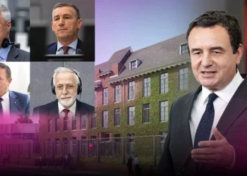 “Kemi punuar në heshtje”, Kurti publikon për herë të parë letrën ku kishte kërkuar lirimin e Thaçit, Veselit, Krasniqit dhe Selimit