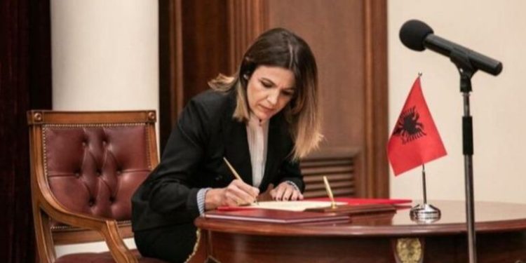 Fiona Papajorgji zgjidhet kryetare e Gjykatës Kushtetuese