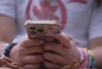 “Një ditë historike, të parët në botë”, fëmijët deri në 16 vjeç në Australi mbeten pa rrjete sociale