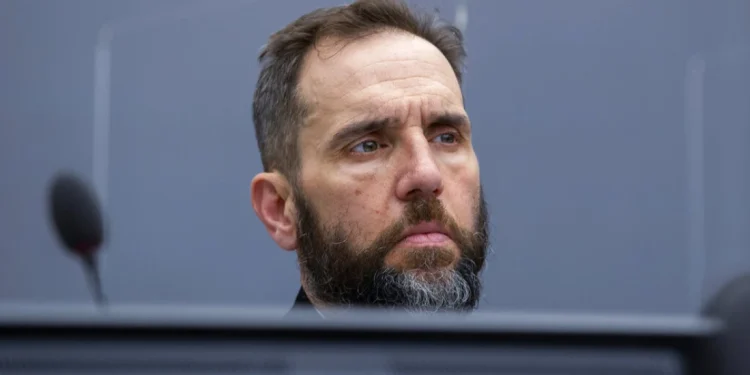 Jack Smith, prokurori i Thaçit, në qendër të politikës së re të Trump për të ndalur financimin e gjykatave ndërkombëtare