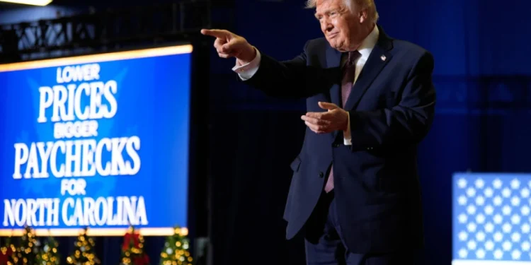 Trump largon nga detyra 30 ambasadorë, dy prej të cilëve në Ballkan