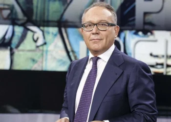 Kërcënonte ish të dashurën, dënohet me burg gazetari i njohur