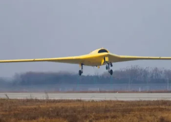 Kina lëshon “dronin” fantazmë, arrin deri në 925 km/orë