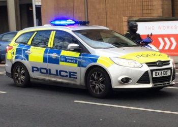 EMRI/ Trafikonte emigrantë dhe dr*gë me kamion, arrestohet shqiptari në Angli