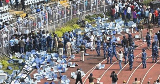 VIDEO/ Turneu i Leo Messit në Indi kthehet në kaos…