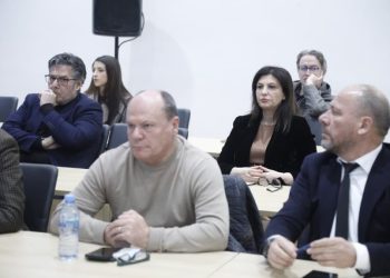 “Sallën në Durrës e mbushi Dyrmishi i PS”, Ahmetaj përplaset me Nokën: Dil ti Flamur e nxirri njerëzit