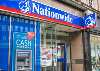 “U PËRDOR PËR PASTIM PARASH”/ Autoritetet britanike vendosin 60 milionë euro gjobë ndaj bankës Nationwide