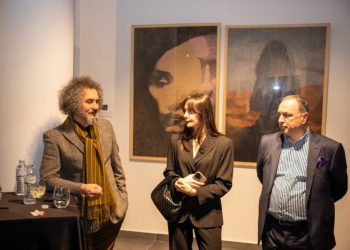 Ngre siparin ekspozita “Dhomat e vizatimit”