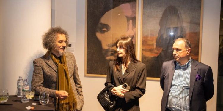 Ngre siparin ekspozita “Dhomat e vizatimit”