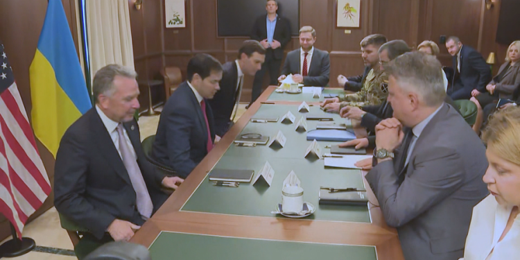 Tym i bardhë në Florida, SHBA dhe Ukraina bëjnë përparim në bisedimet e paqes